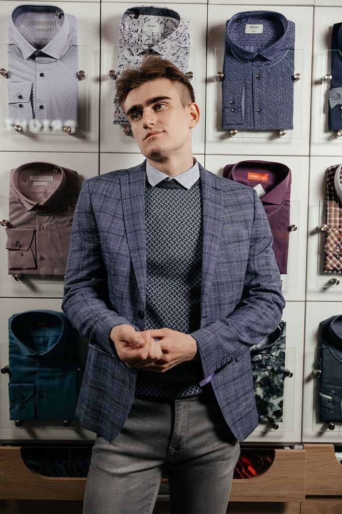 Пиджак мужской  голубой в клетку TRUVOR 2302VB, тк. СПО31365