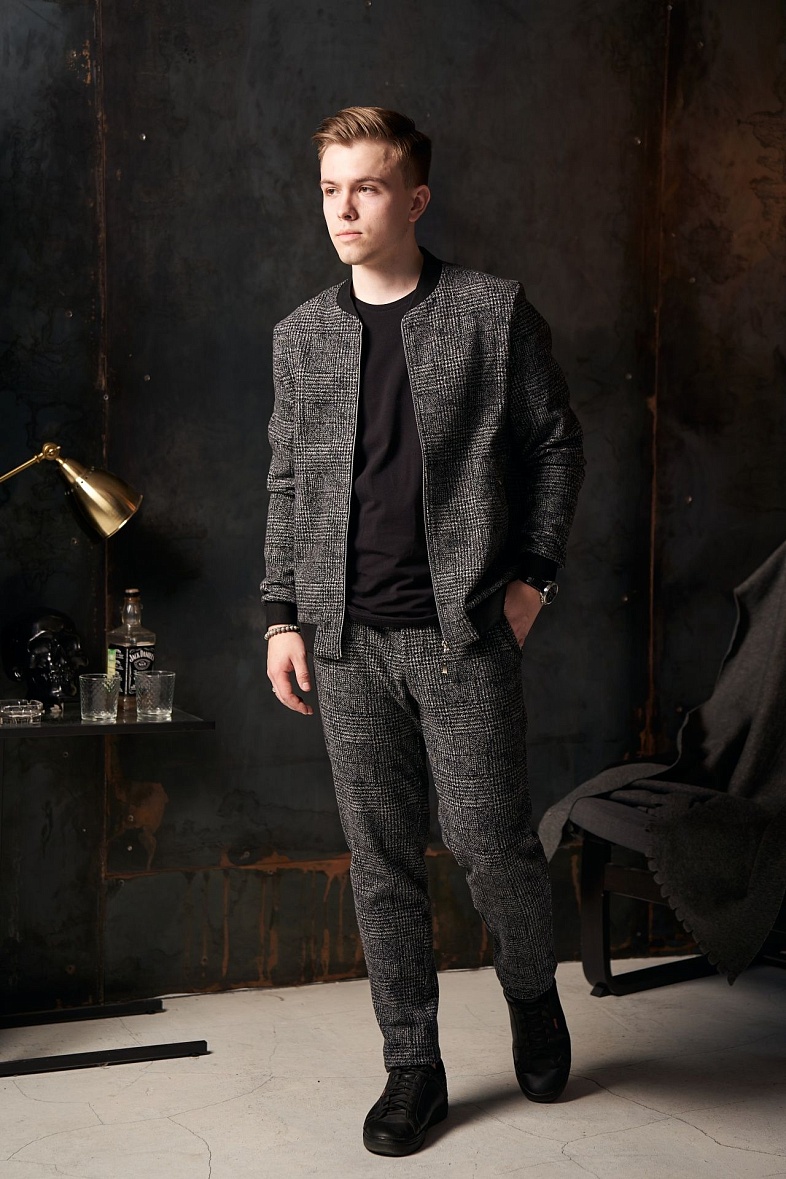 Футболка мужская цвет черный Luxor 821-1082.O274.Y000.L.S0401