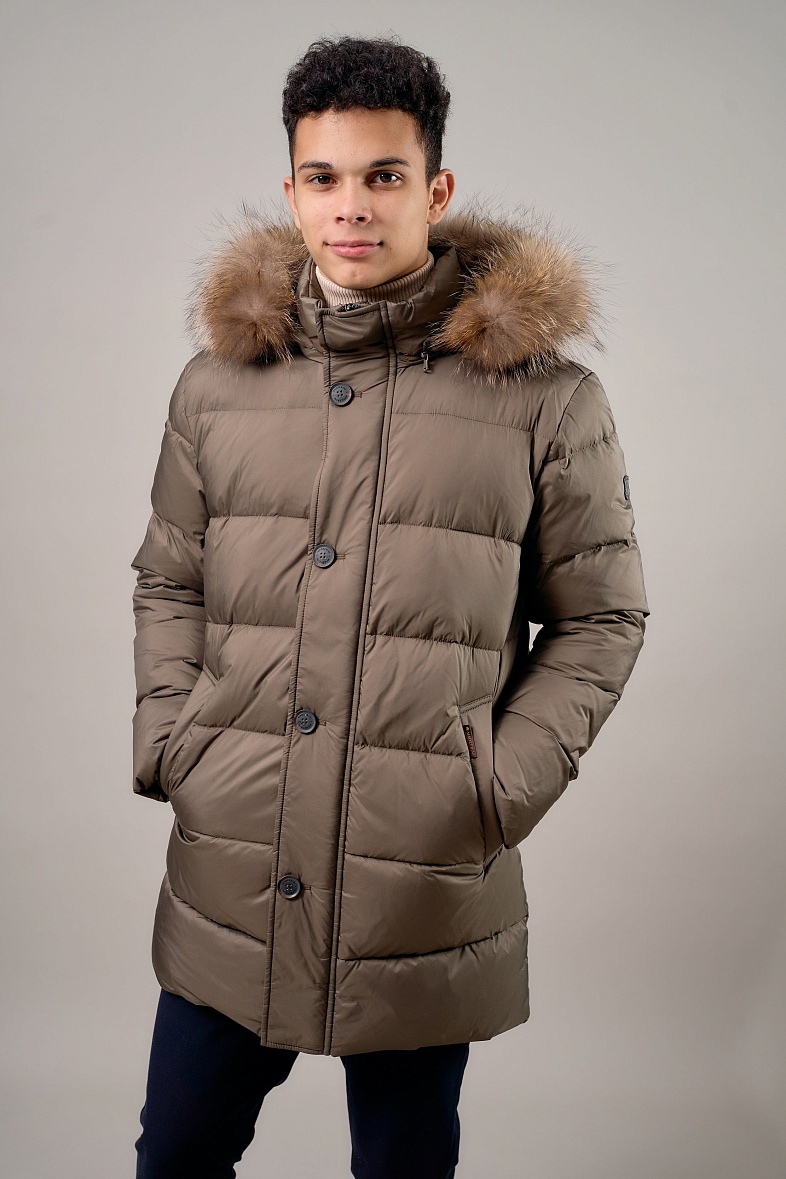 Куртка мужская на натуральном пуху с отд. из меха енота и трикотажа бежевый MADZERINI IGO/U63-205 (темно-бежевый)