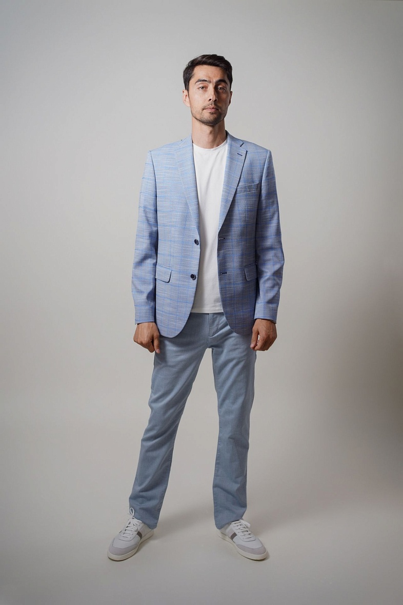Пиджак мужской  голубой в клетку TRUVOR 2412V тк.СПО38745