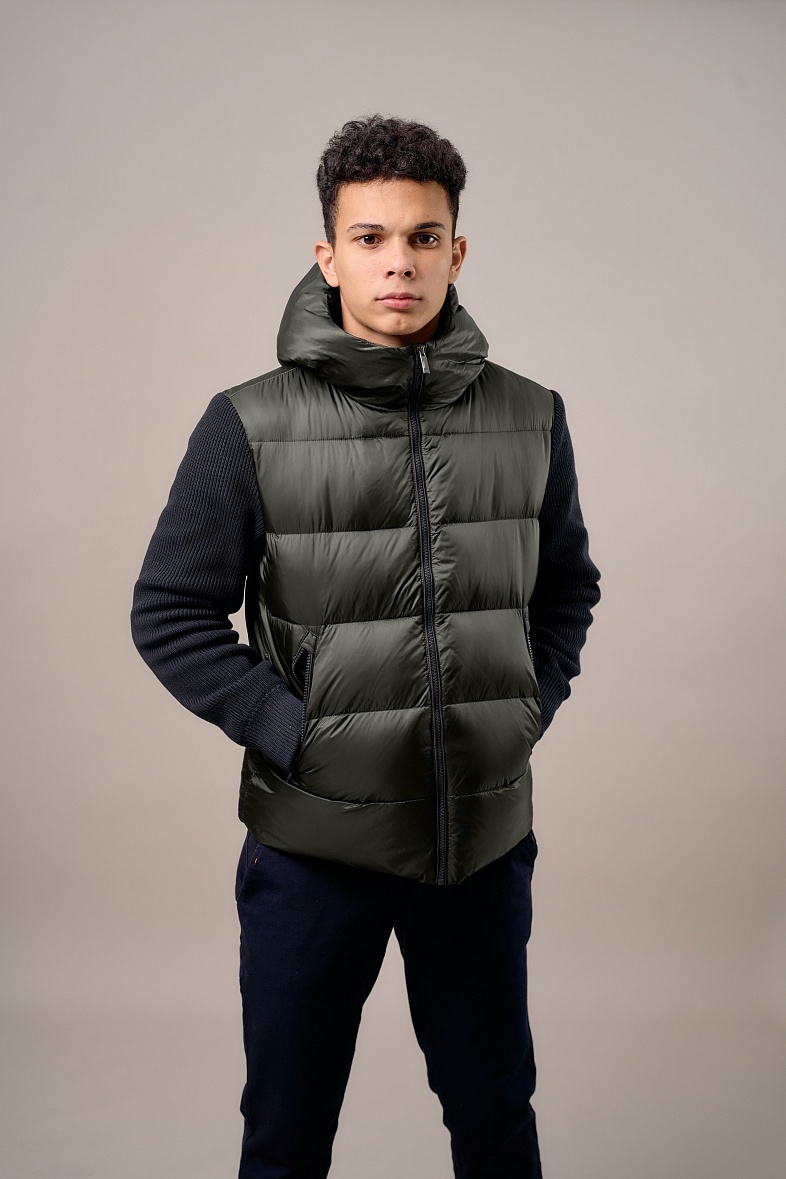 Куртка мужская нанатуральном пуху и утеплителе с отд. из трикотажа синий MADZERINI TIRSO/U26-133 (тёмно-зелёный)